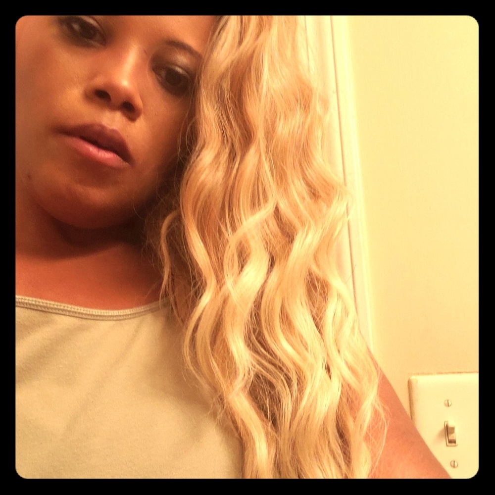 Lord & Cliff, Swiss Lace Blonde Ocean Waves wig